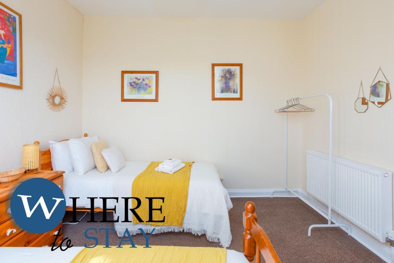 Bright 2Bed Apartment In Galashiels City Centre Exterior foto